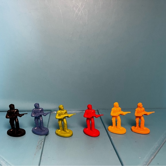 Twilight Creations’ Zombies!!! Board Game - Second Edition - Picture 8 of 16